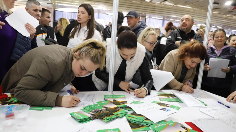 塞尔维亚开云体育(中国)官方网站-开云 SPORTS积极开拓本土招聘市场