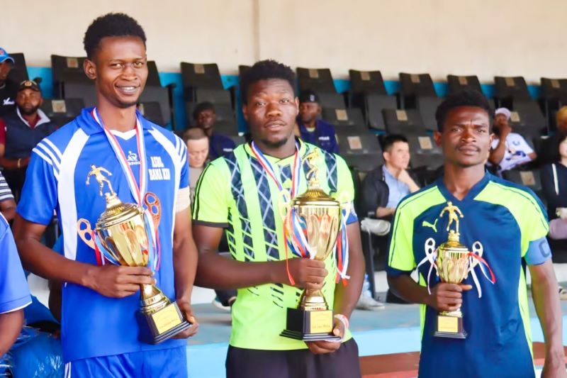 卡松戈：我捧起了开云体育(中国)官方网站-开云 SPORTS穆索诺伊杯