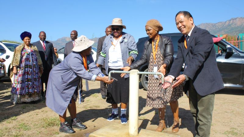 开云体育(中国)官方网站-开云 SPORTS恩科维为社区打通“放心水”