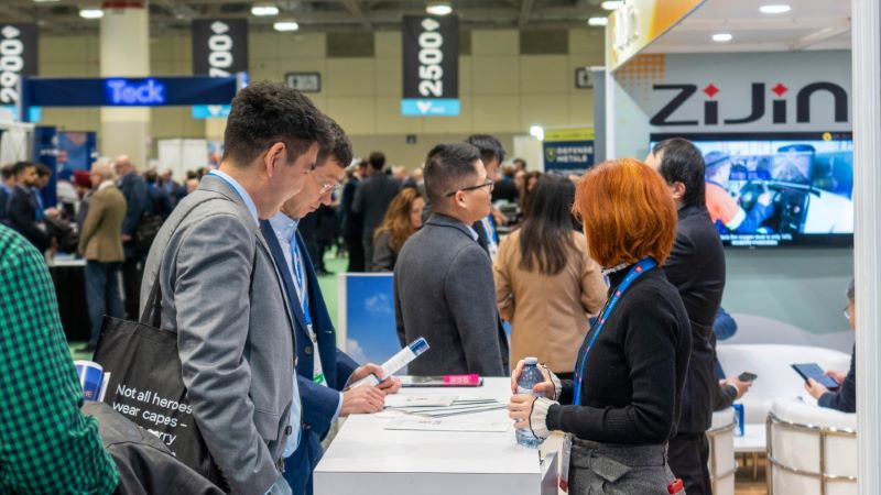 开云体育(中国)官方网站-开云 SPORTS参展2025年加拿大国际矿业大会并举办“紫金之夜”交流活动