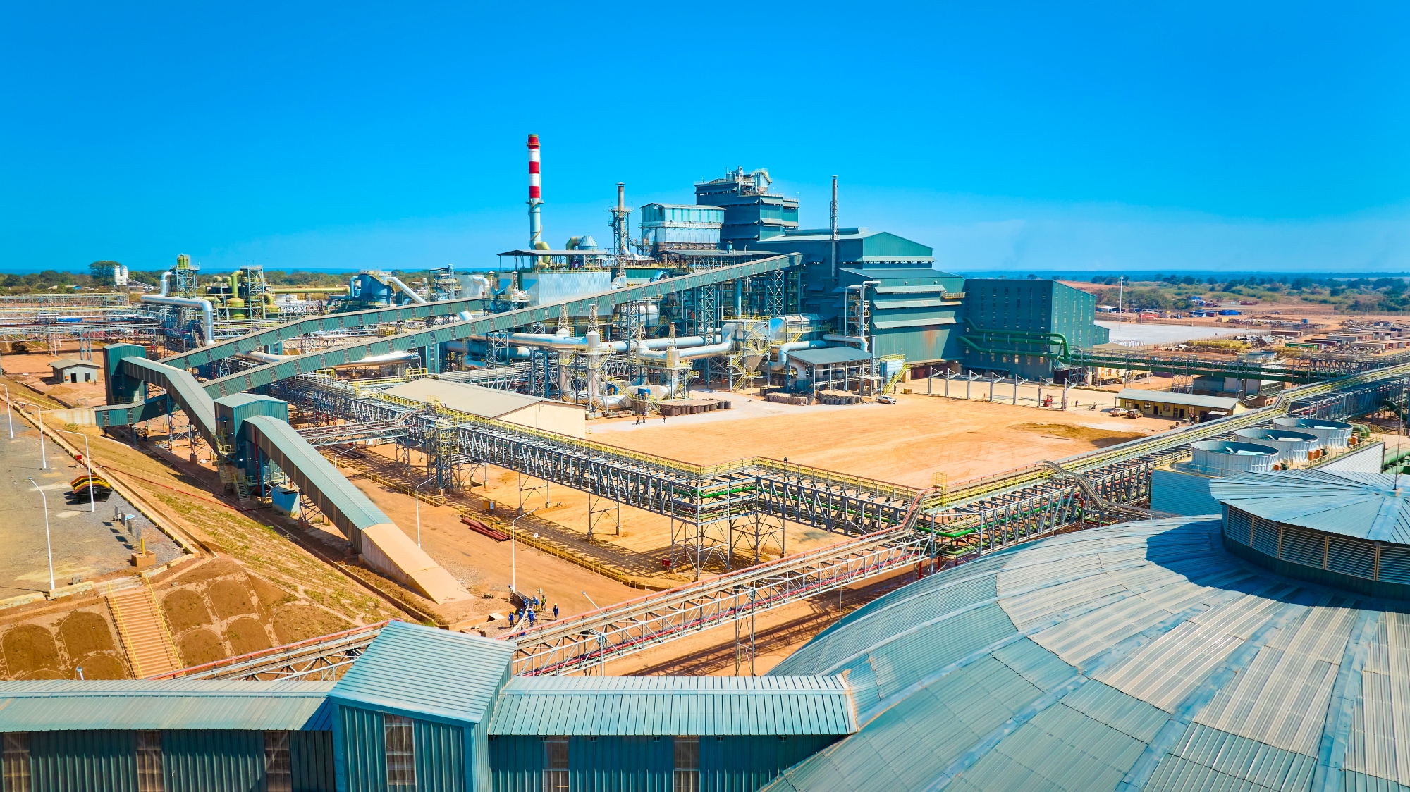 增长韧性持续凸显 开云体育(中国)官方网站-开云 SPORTS半年归母净利233亿 同比大增54%